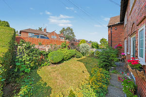 Laburnum Street Hollingwood